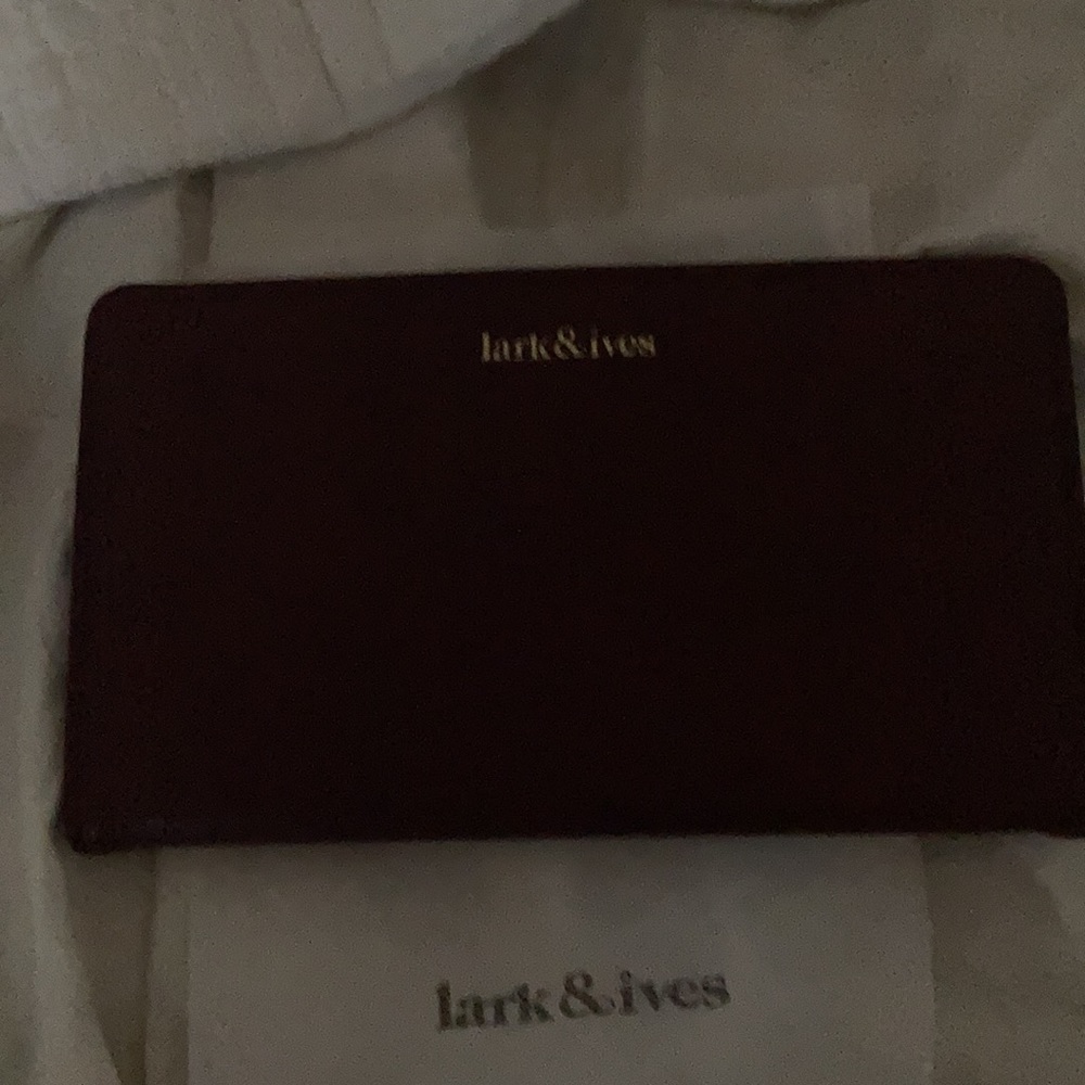 Alltrue Lark and Ives wallet in Burgandy vegan leather